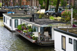 Hausboote in Amsterdam